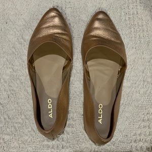 Rose gold Aldo flats size 7.5